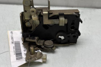 Serrure avant gauche PEUGEOT 106