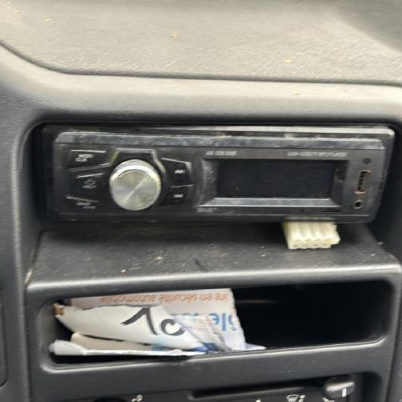 Serrure avant gauche PEUGEOT 106 Photo n°19