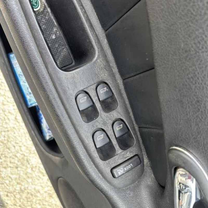 Interrupteur de leve vitre avant gauche ALFA ROMEO 156 Photo n°13