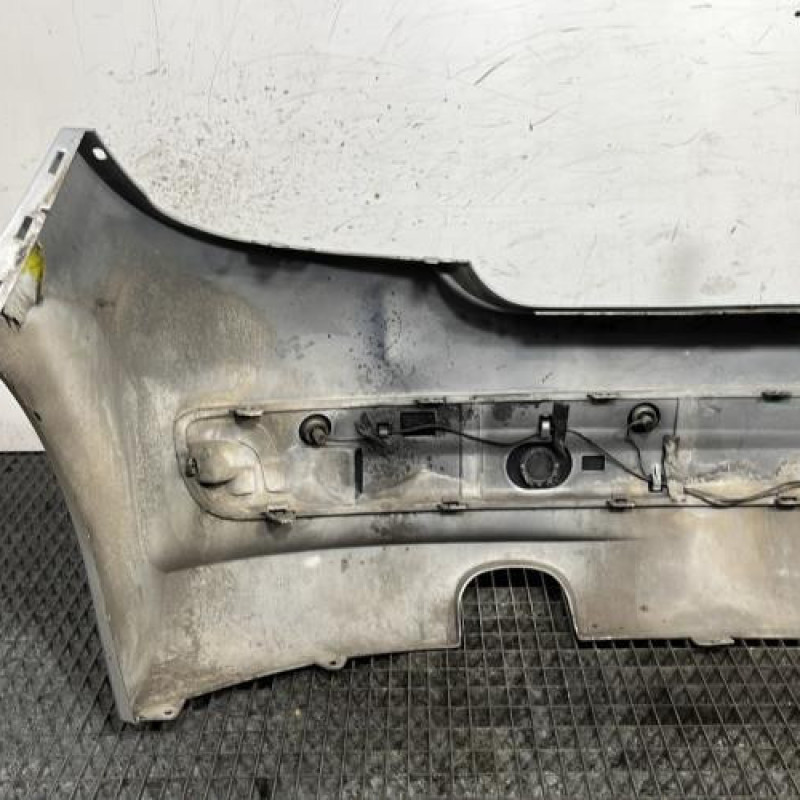 Pare choc arriere PEUGEOT 207 Photo n°6