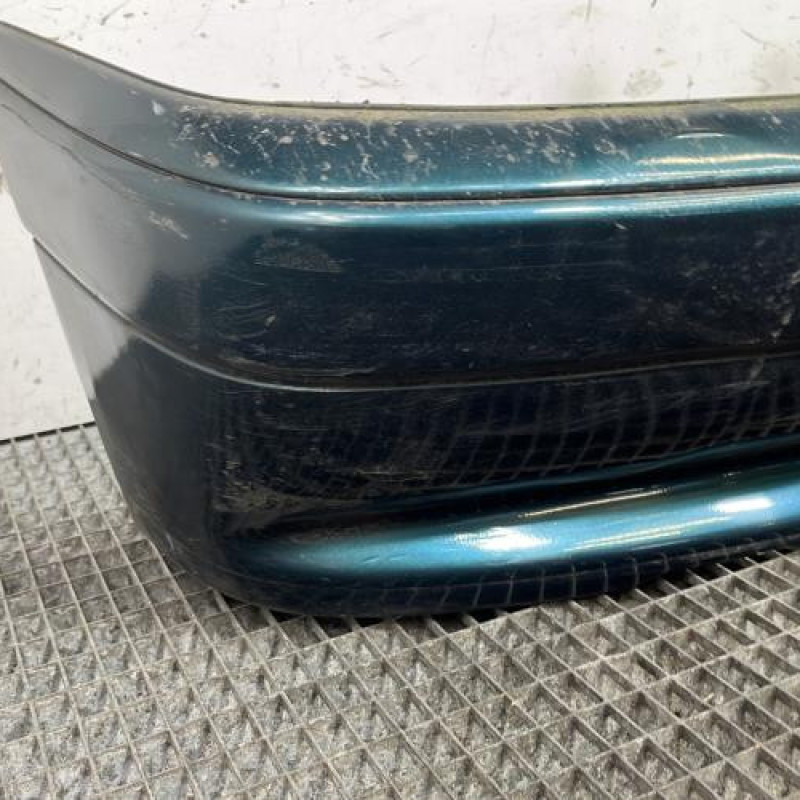 Pare choc arriere PEUGEOT 306 Photo n°2