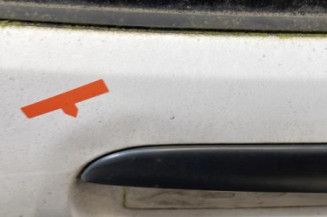 Malle/Hayon arriere CITROEN SAXO