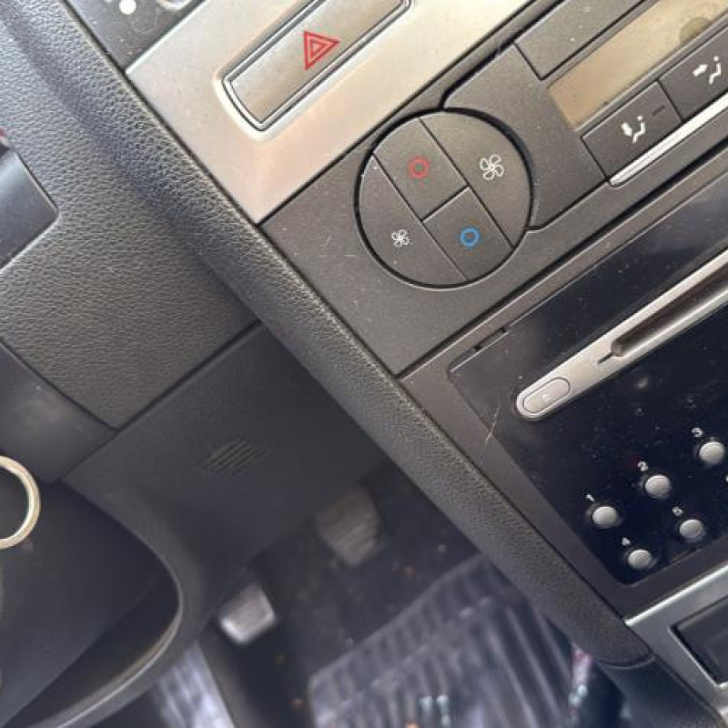 Feu arriere principal gauche (feux) FORD MONDEO 2 Photo n°18