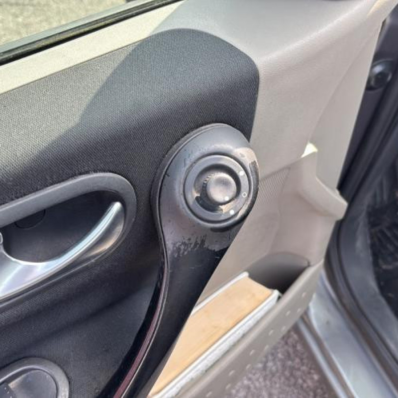 Moteur essuie glace avant RENAULT MEGANE 2 Photo n°16