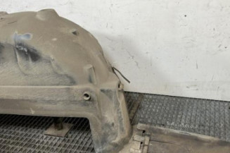 Pare boue arriere droit RENAULT TRAFIC 3 COURT