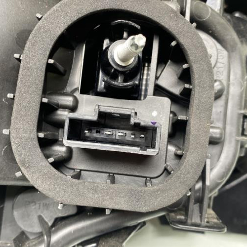 Feu arriere principal droit (feux) DACIA SANDERO 3 STEPWAY Photo n°3