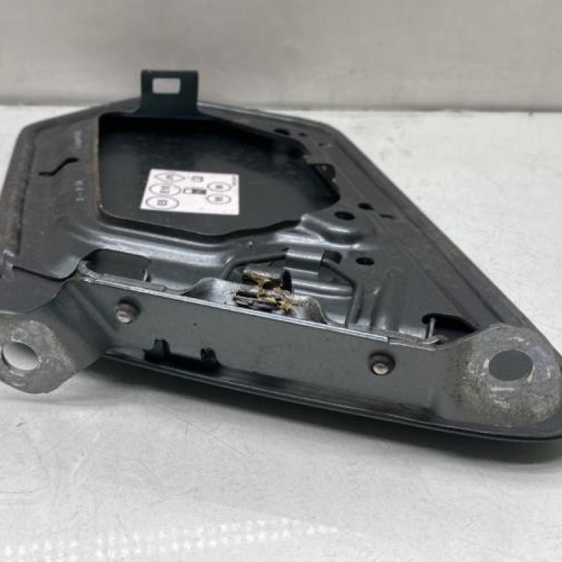 Trappe d'essence DACIA SANDERO 3 STEPWAY Photo n°3