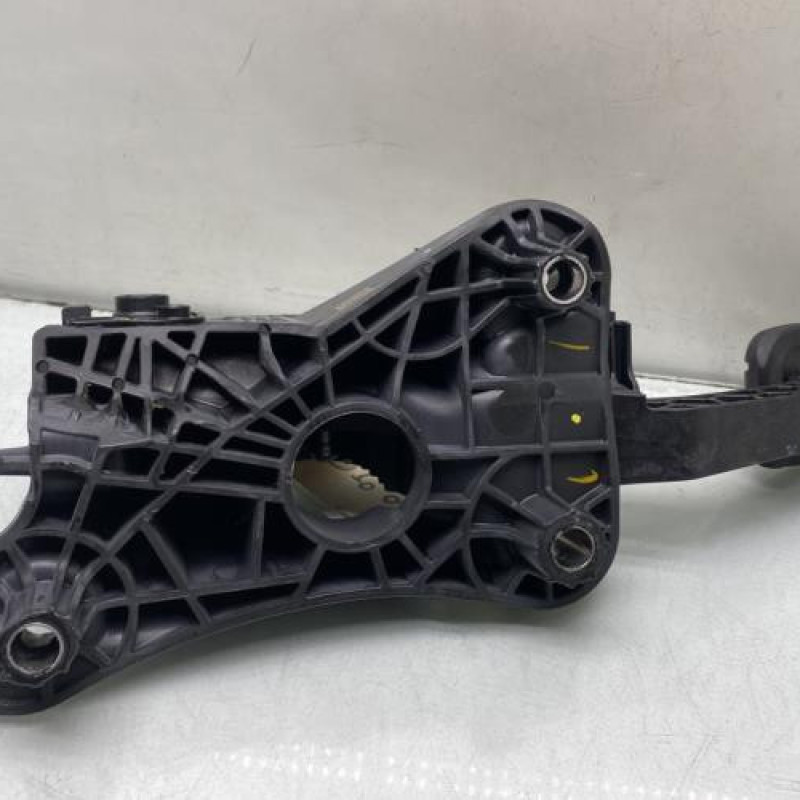 Pedale d'embrayage DACIA SANDERO 3 STEPWAY Photo n°3