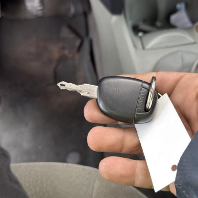 Optique avant principal droit (feux)(phare) RENAULT CLIO 2 Photo n°14