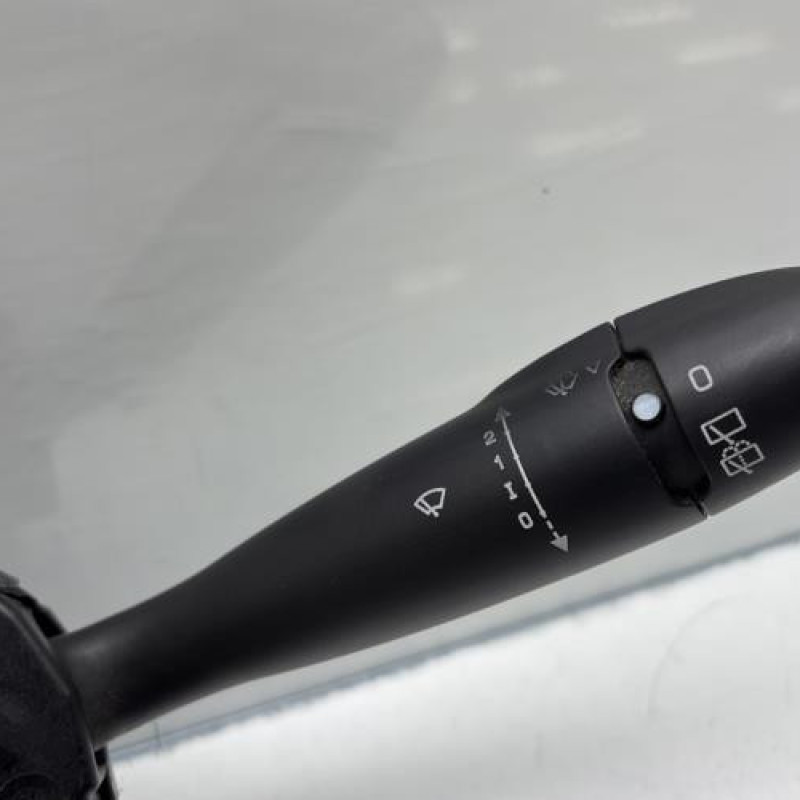 Com (Bloc Contacteur Tournant+Commodo Essuie Glace+Commodo Phare) CITROEN C2 Photo n°5