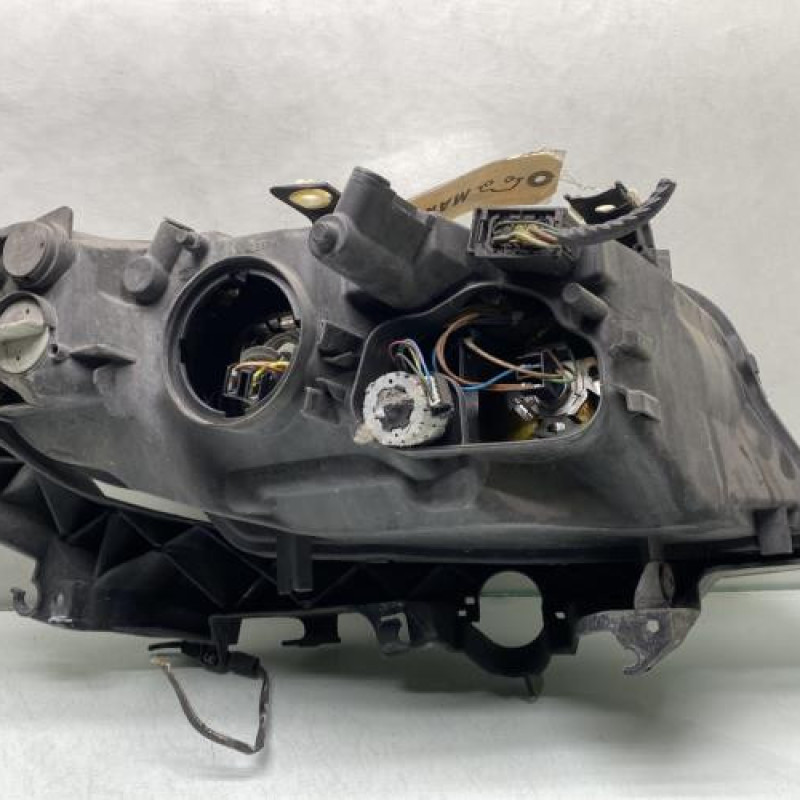 Optique avant principal gauche (feux)(phare) BMW SERIE 3 E91 Photo n°3