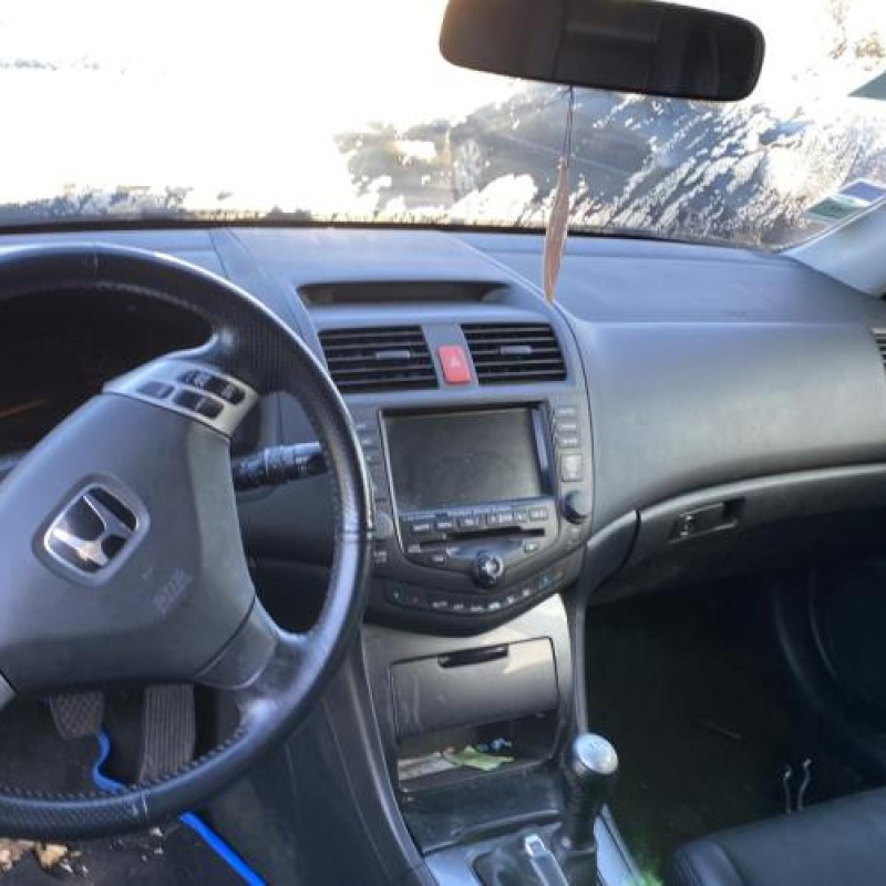 Pare choc arriere HONDA ACCORD 7 Photo n°12