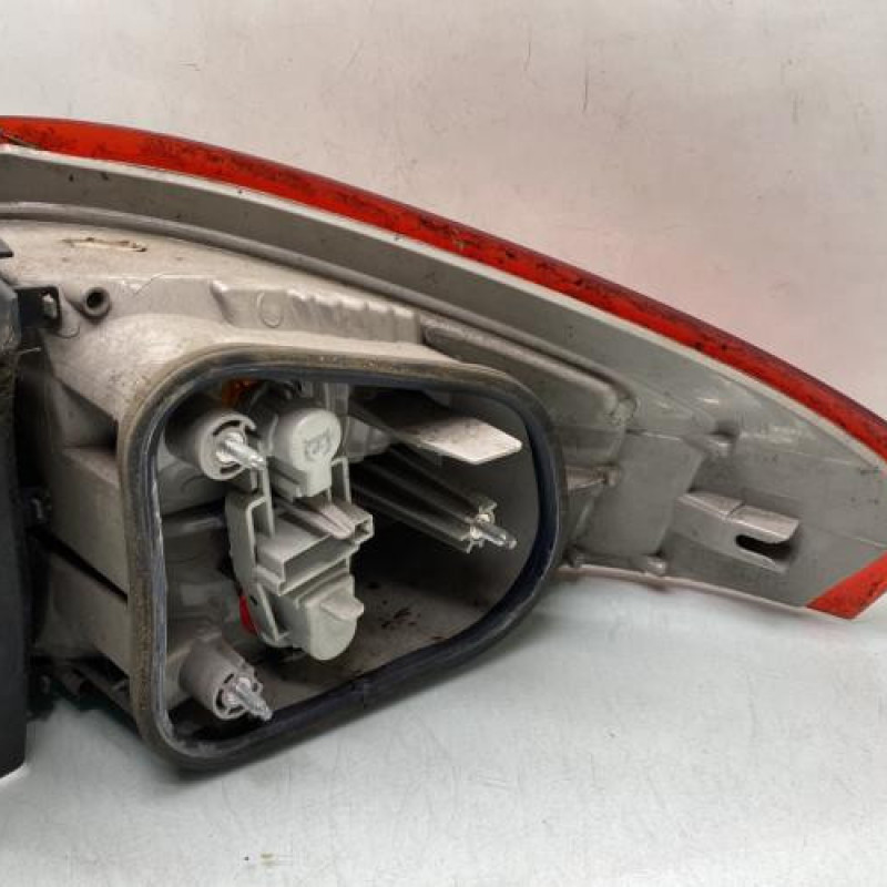 Feu arriere principal gauche (feux) FORD MONDEO 3 Photo n°2