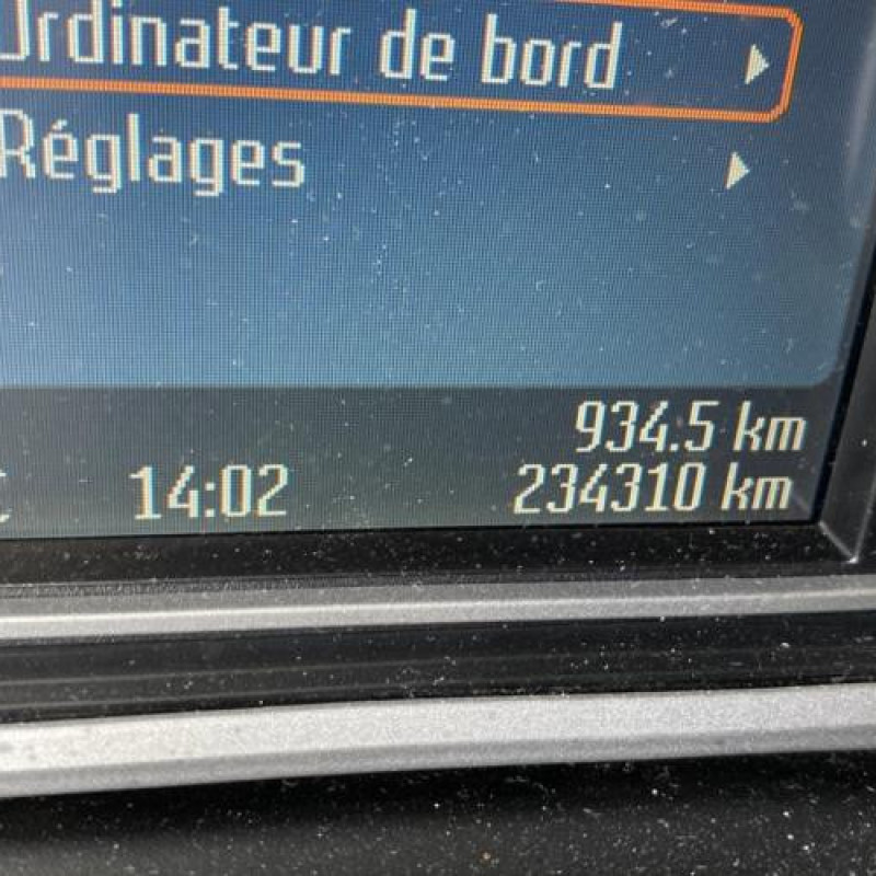 Feu arriere principal gauche (feux) FORD MONDEO 3 Photo n°8