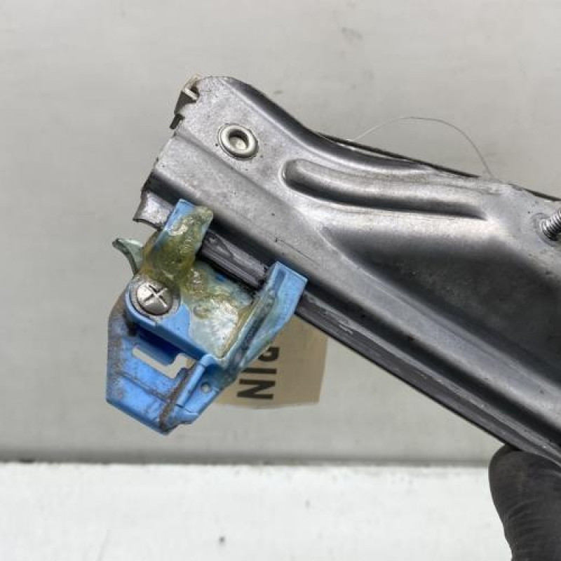 Leve vitre electrique avant gauche RENAULT MODUS Photo n°4
