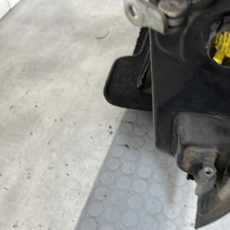 Porte avant gauche ALFA ROMEO 147 Photo n°5