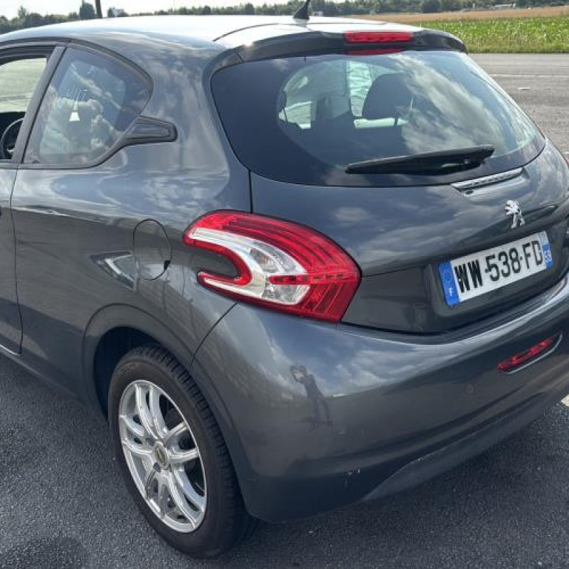 Retroviseur droit PEUGEOT 208 1 Photo n°9