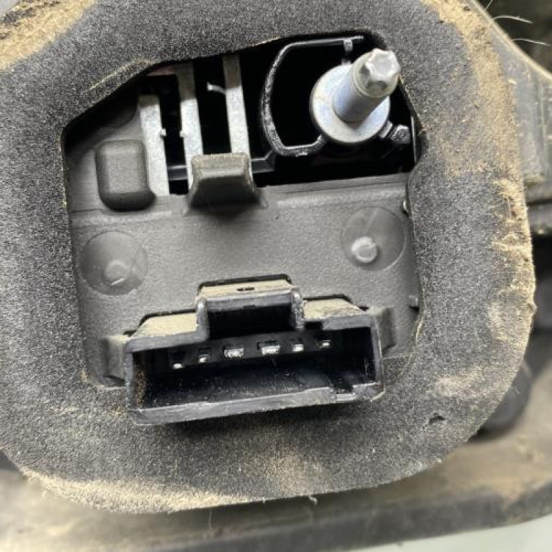 Feu arriere principal droit (feux) CITROEN C3 3 Photo n°3