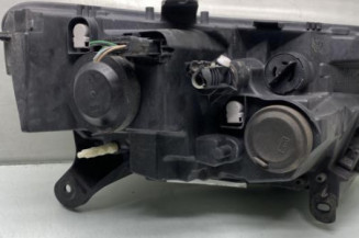 Optique avant principal gauche (feux)(phare) DACIA SANDERO 2