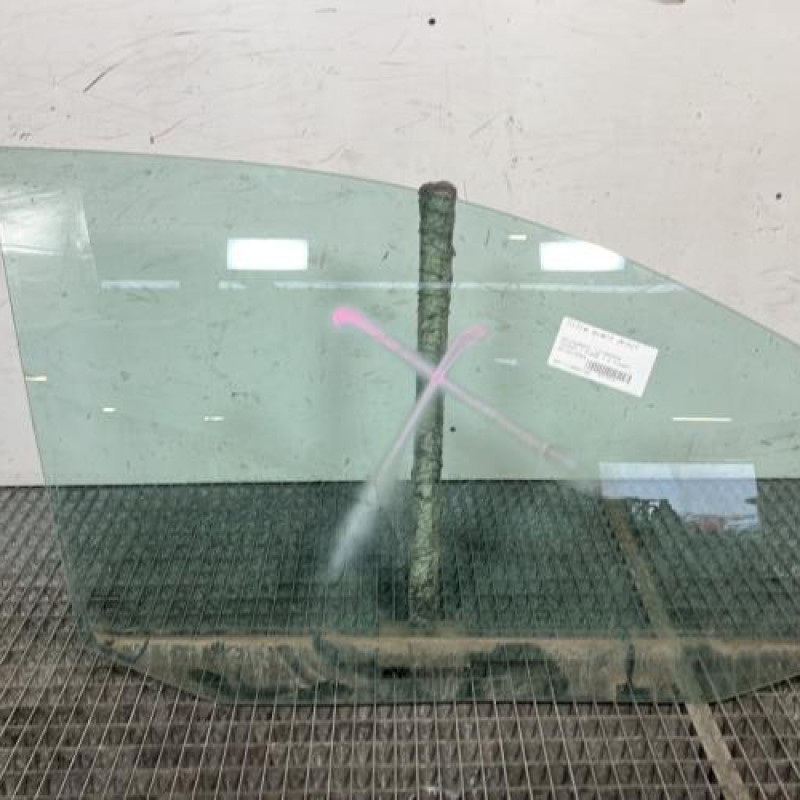 Vitre avant droit VOLKSWAGEN TOURAN 1 Photo n°1