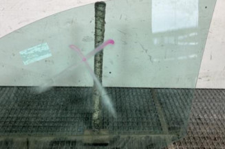 Vitre avant droit VOLKSWAGEN TOURAN 1