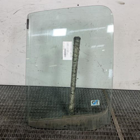 Vitre avant gauche CITROEN JUMPER 2 Photo n°1