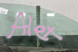 Vitre avant droit TOYOTA AURIS 1 Photo n°1