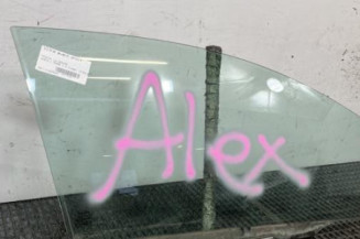 Vitre avant droit TOYOTA AURIS 1