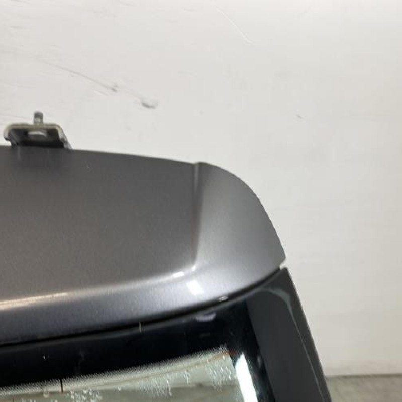 Malle/Hayon arriere VOLKSWAGEN GOLF 6 Photo n°3