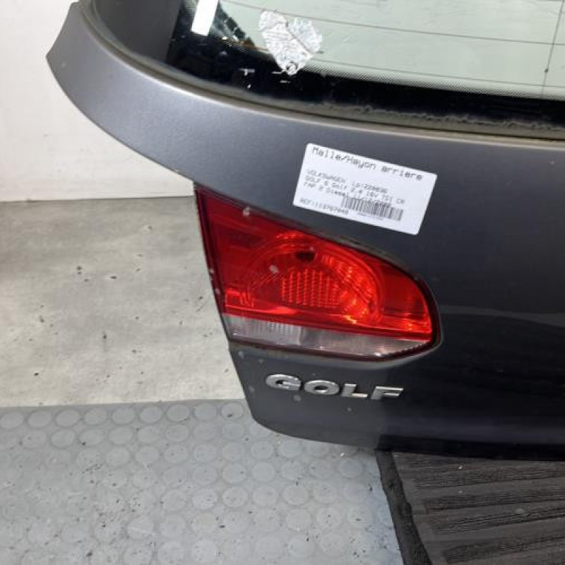 Malle/Hayon arriere VOLKSWAGEN GOLF 6 Photo n°6
