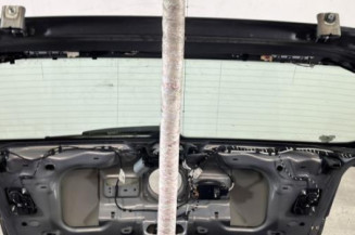 Malle/Hayon arriere VOLKSWAGEN GOLF 6