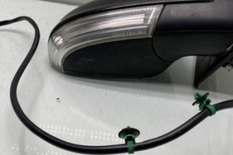 Retroviseur droit VOLKSWAGEN GOLF 5