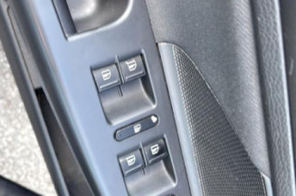 Retroviseur droit VOLKSWAGEN GOLF 5