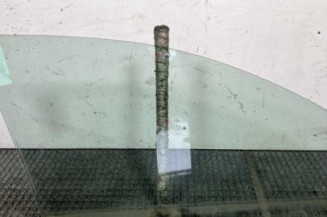 Vitre avant gauche VOLKSWAGEN GOLF 5