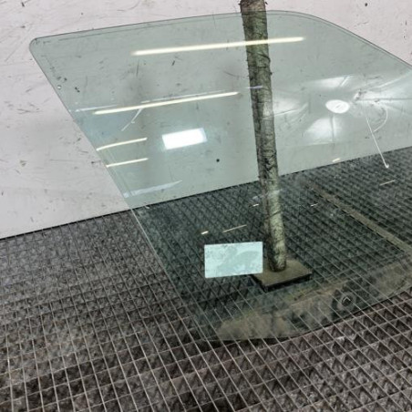 Vitre avant droit CITROEN SAXO