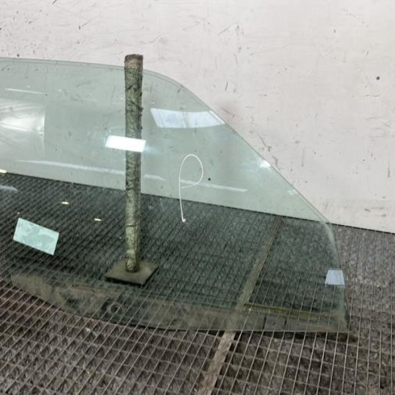 Vitre avant droit CITROEN SAXO Photo n°3