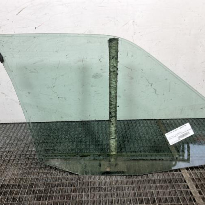 Vitre avant gauche CITROEN SAXO Photo n°4