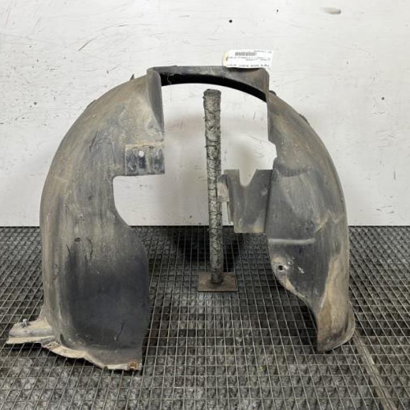 Pare boue avant droit CITROEN C4 1 Photo n°3