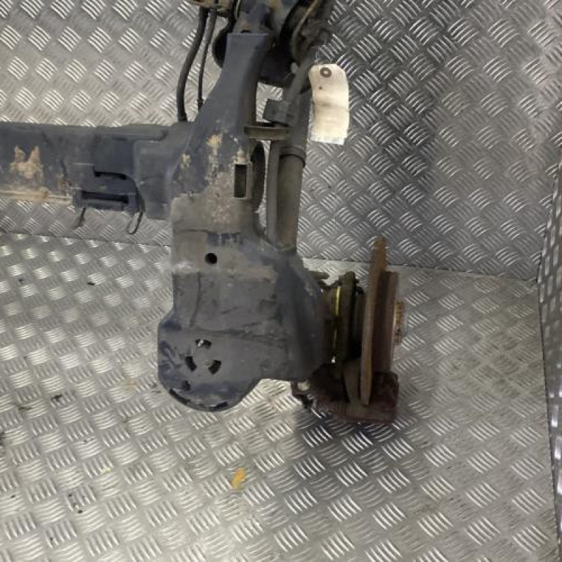 Essieu arriere PEUGEOT 2008 1 Photo n°3