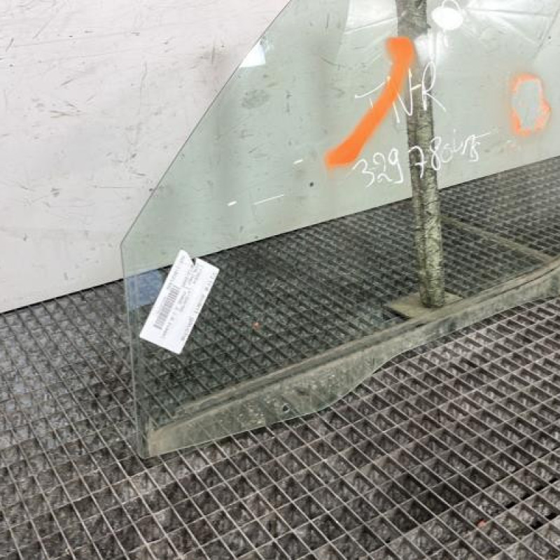 Vitre avant gauche CITROEN BERLINGO 1 Photo n°2