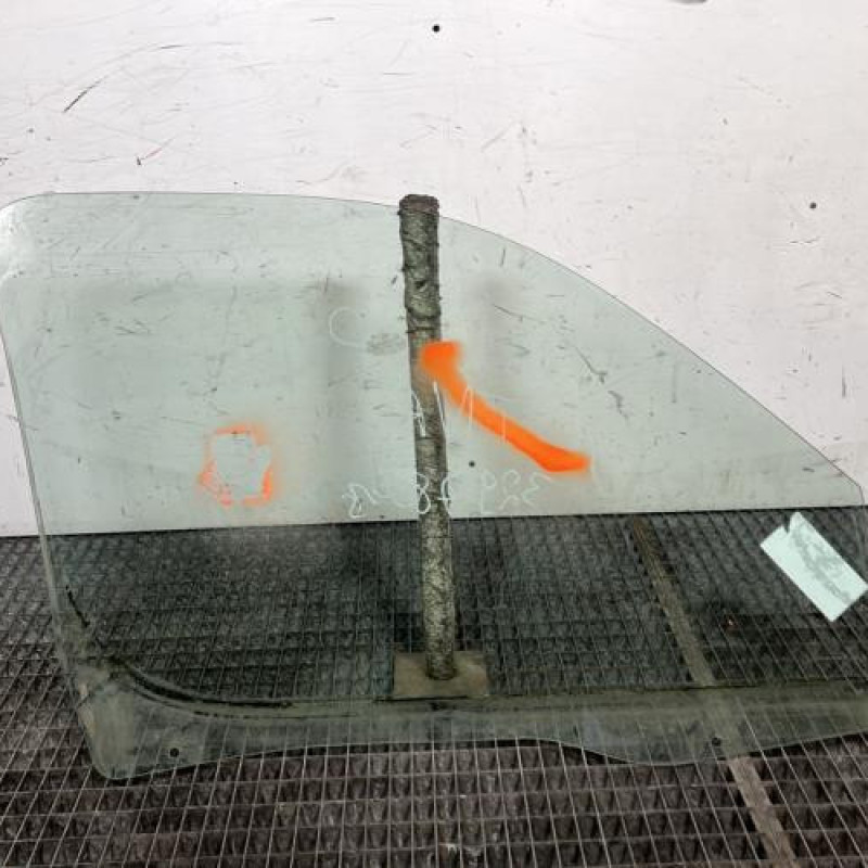 Vitre avant gauche CITROEN BERLINGO 1 Photo n°4