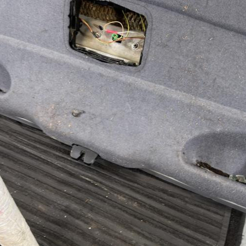 Malle/Hayon arriere CITROEN XSARA PICASSO Photo n°12