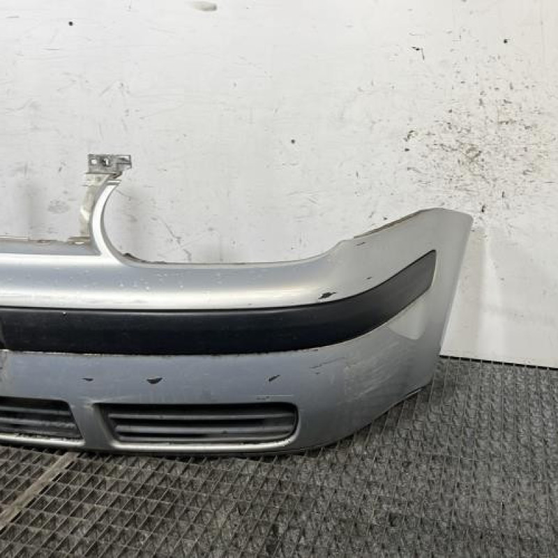 Pare choc avant VOLKSWAGEN GOLF 4 Photo n°3