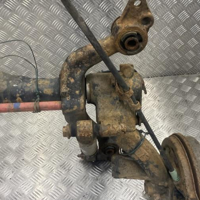 Essieu arriere PEUGEOT 206 Photo n°4