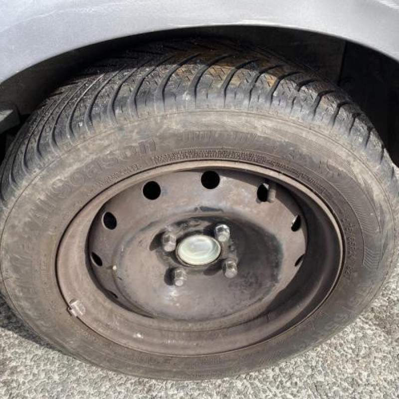 Essieu arriere PEUGEOT 206 Photo n°12