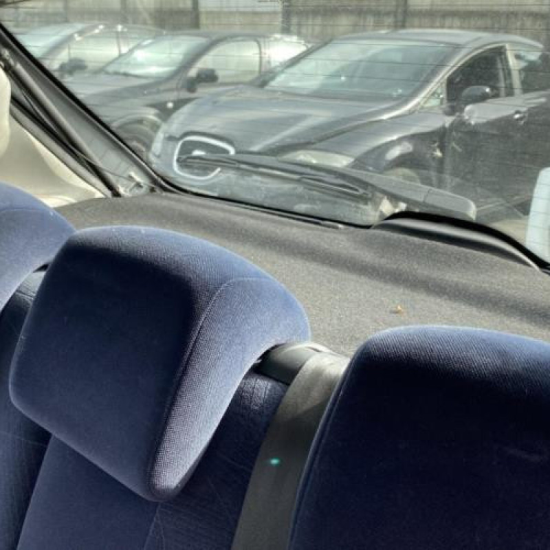 Essieu arriere PEUGEOT 206 Photo n°15