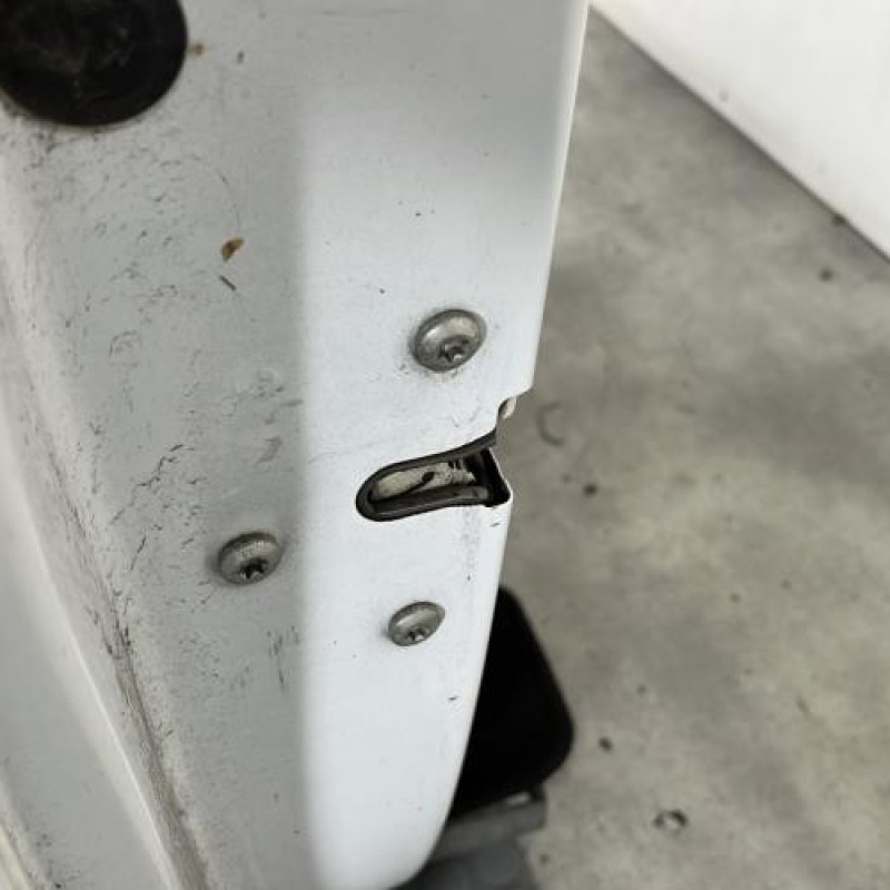 Porte avant gauche OPEL CORSA D Photo n°3