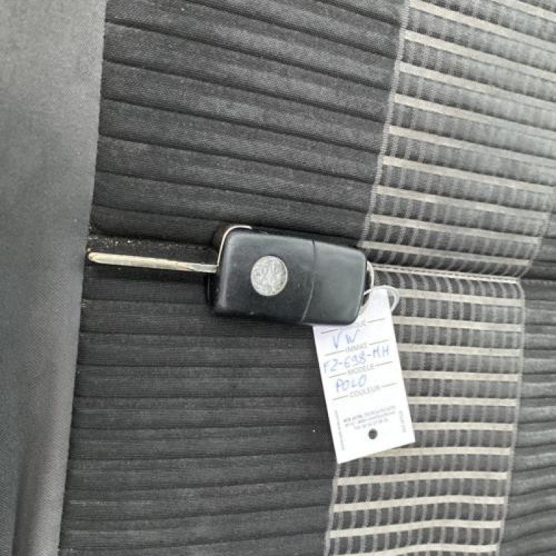 Pommeau de vitesses VOLKSWAGEN POLO 4 Photo n°18