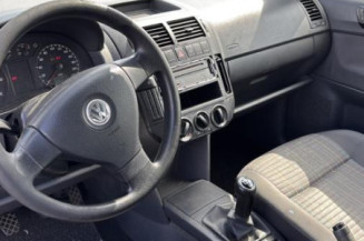 Levier de vitesses VOLKSWAGEN POLO 4