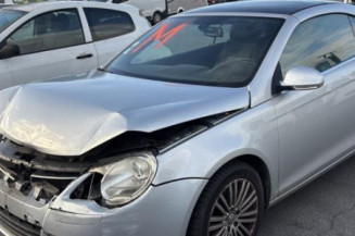 Reservoir essence VOLKSWAGEN EOS Photo n°1